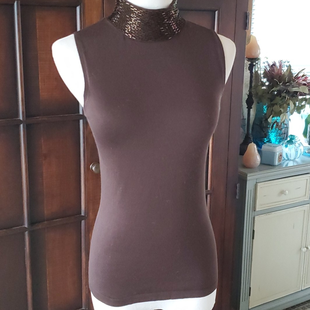 High Neck Shell